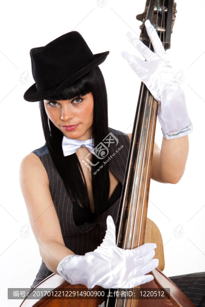低音的