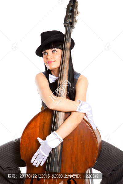 低音的