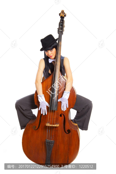低音的