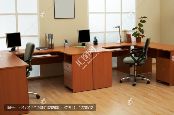 現(xiàn)代與輕型辦公室