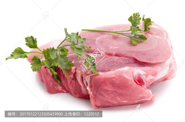 未煮熟的肉