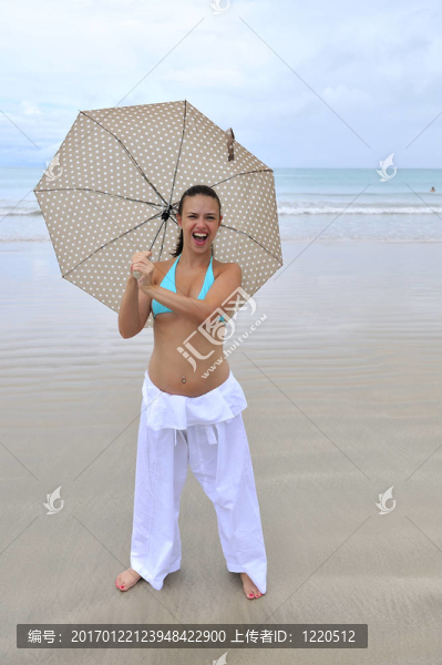 享受海灘！