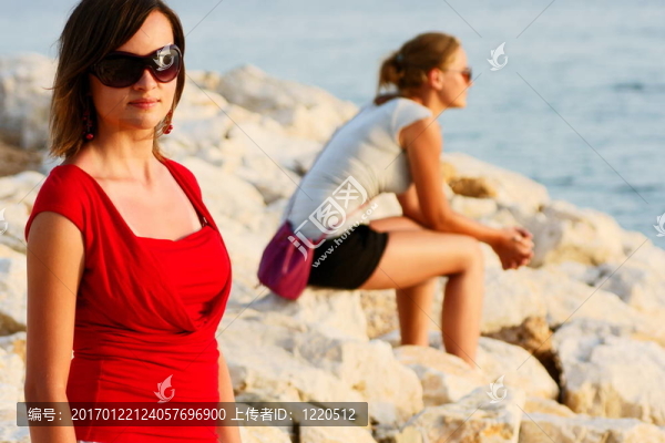 女人