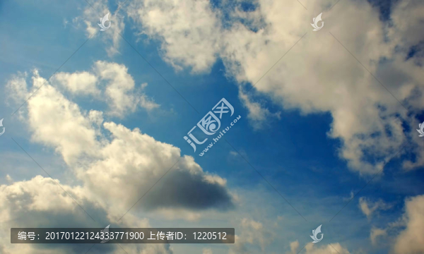夏日的天空