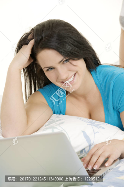 女人