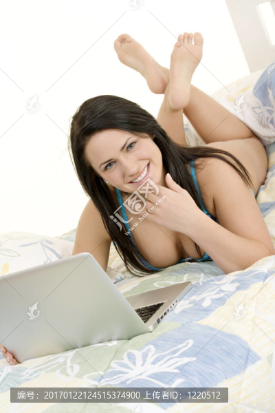 女人