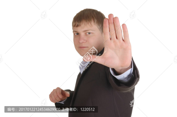 穿西裝的憂郁的人停下來