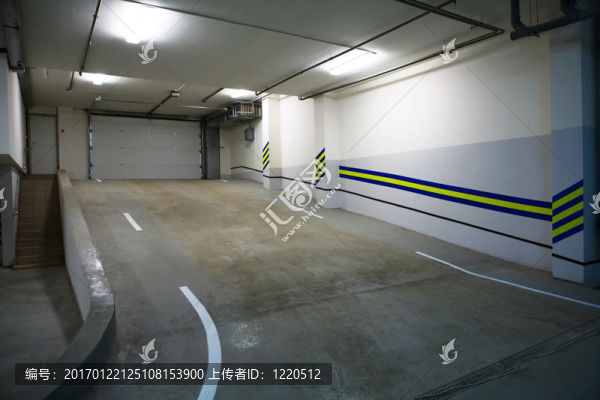 地下停車場