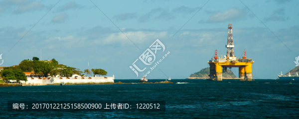 瓜納巴拉灣海洋石油平臺(tái)