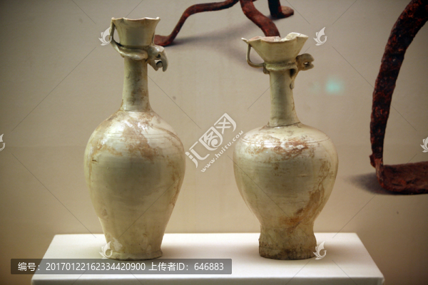 陶瓷瓶,出土文物
