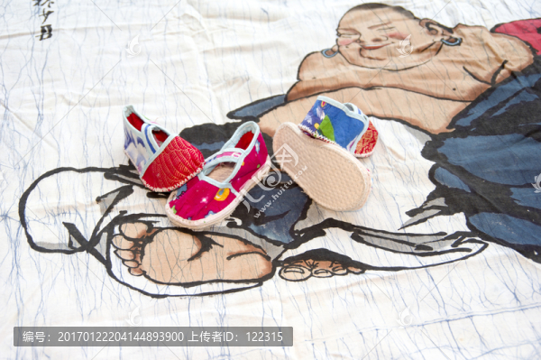腳與鞋