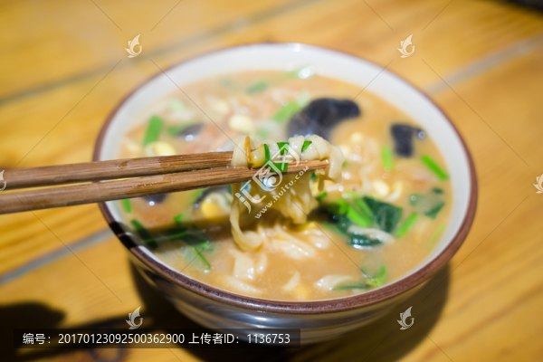 手搟面條