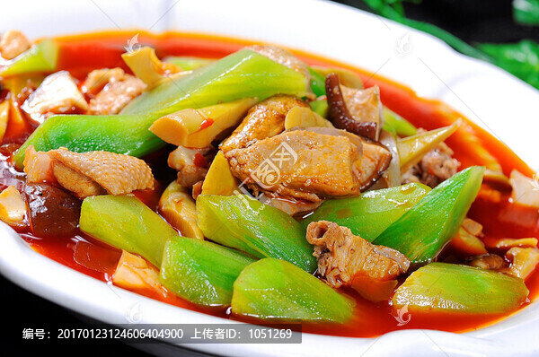 春筍香菇燜土鵝