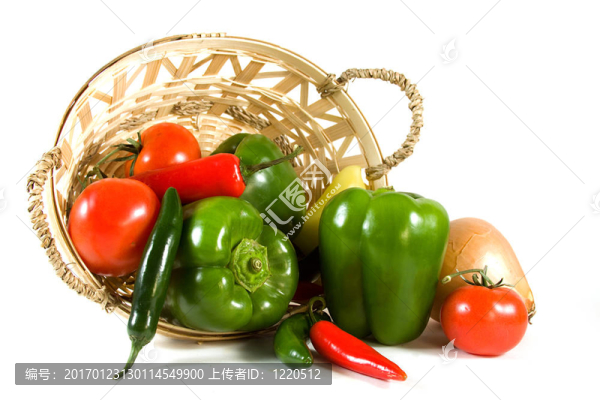 在一個(gè)孤立的背景上的蔬菜-匯圖網(wǎng) www.fosd68.com 在一個(gè)孤立的背景上的蔬菜