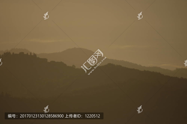 意大利托斯卡納山