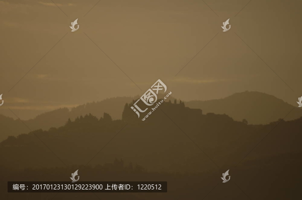 意大利托斯卡納山