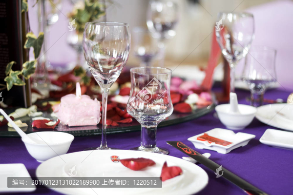 會(huì)議桌子-匯圖網(wǎng) www.fosd68.com 會(huì)議桌子