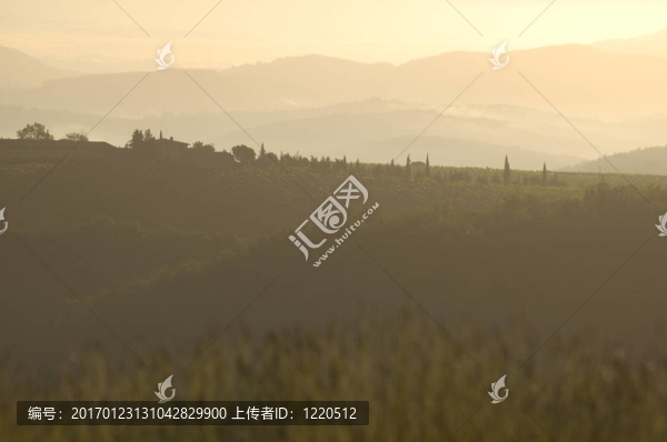 意大利托斯卡納山