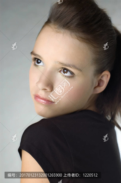 年輕女孩的肖像