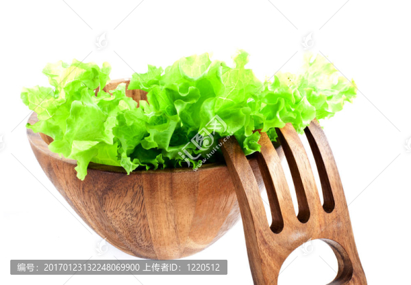 在沙拉碗里的生菜葉