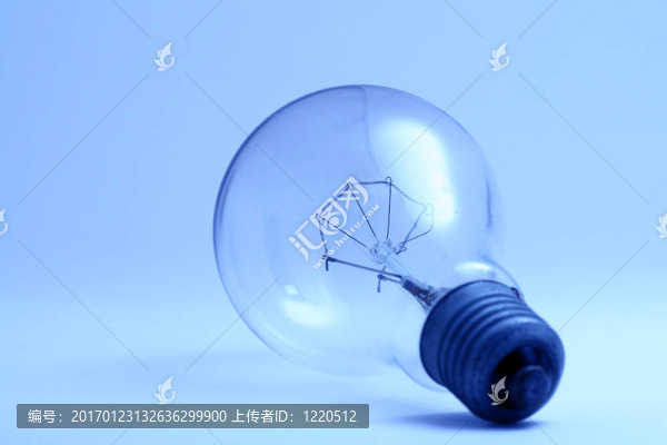 藍(lán)色的燈泡-匯圖網(wǎng) www.fosd68.com 藍(lán)色的燈泡