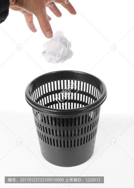 垃圾桶