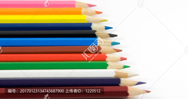 彩色鉛筆在白色上的集合