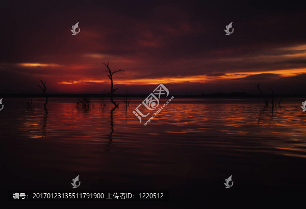 湖心島的日出
