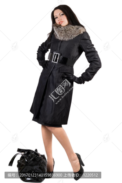 穿著黑色外套的年輕婦女帶著一個袋子。分離
