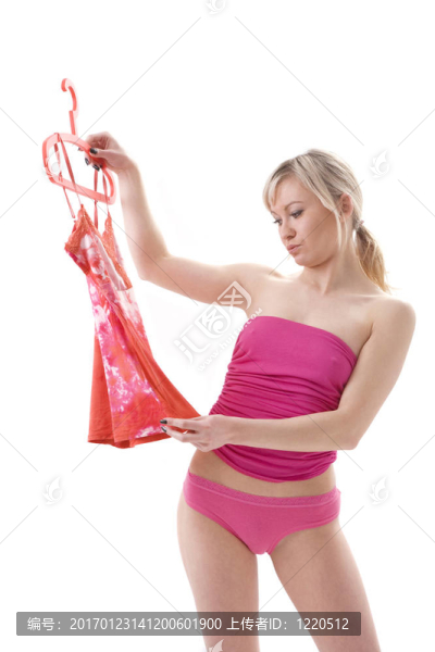 衣服，