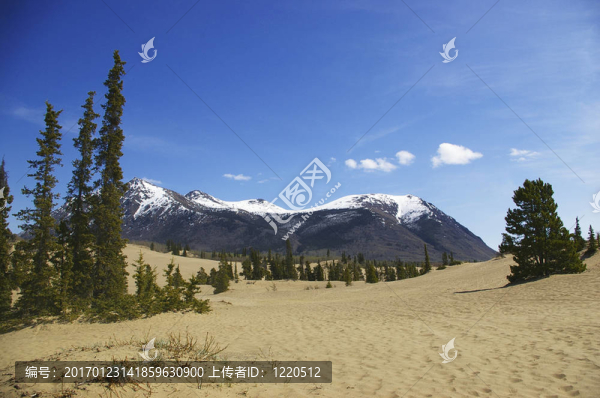 卡克羅斯沙漠和山脈
