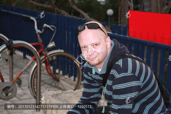 人在城市-匯圖網(wǎng) www.fosd68.com 人在城市