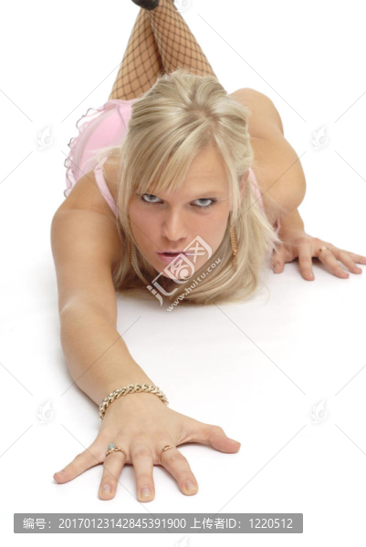 年輕、性感的女人