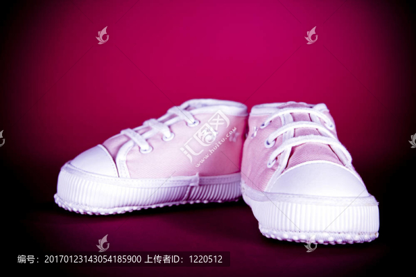 粉紅色的鞋