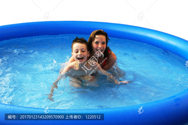水上的樂趣。