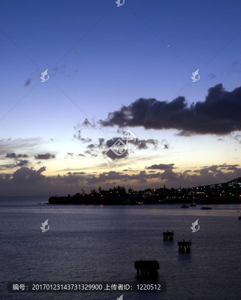 金星在夜空圣基茨
