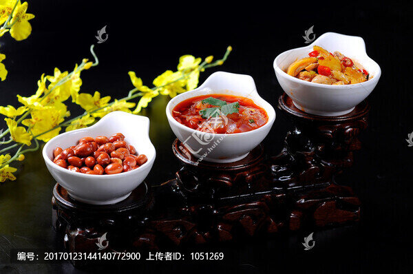 吉祥三寶