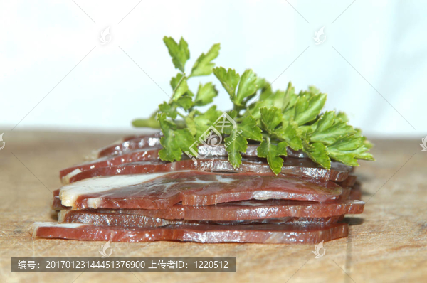 煙熏鵝胸切片
