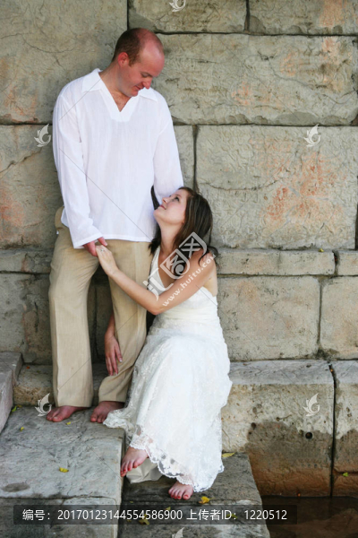 新婚夫婦