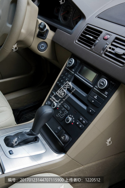 現(xiàn)代新型汽車