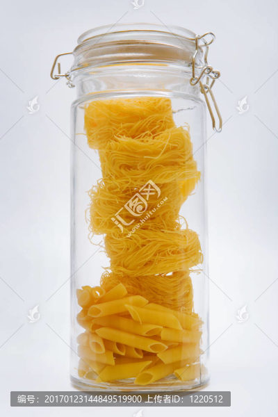 玻璃中的意大利面