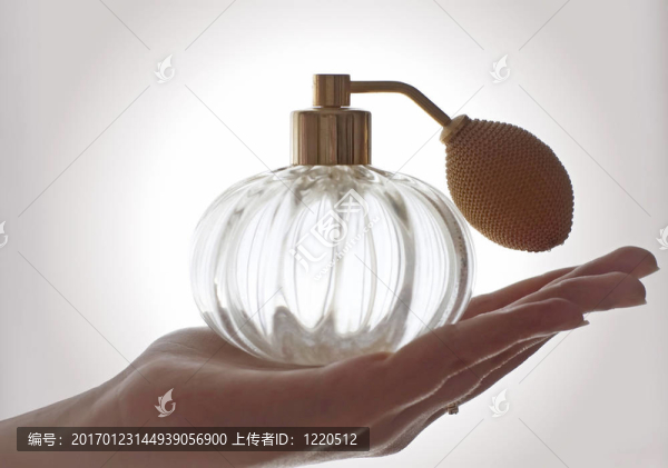 香水噴頭