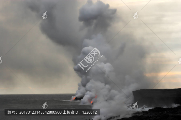熔巖流入海洋