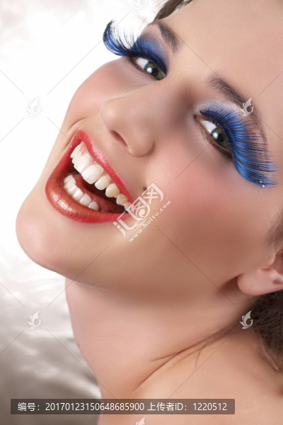 美麗的黑發(fā)女人肖像