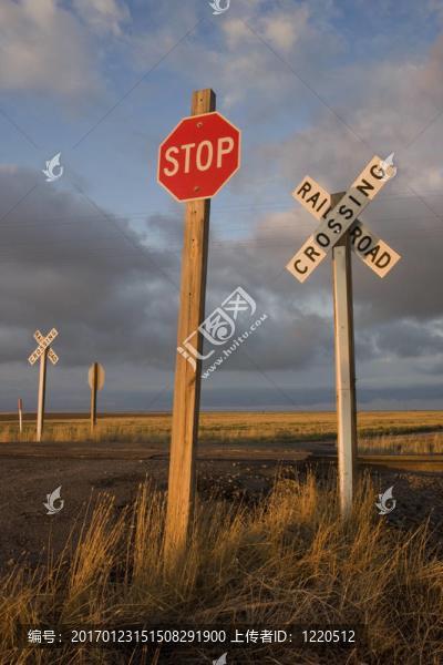 農(nóng)村鐵路道口簡(jiǎn)單停止的跡象