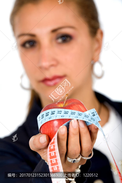 水果飲食的女孩