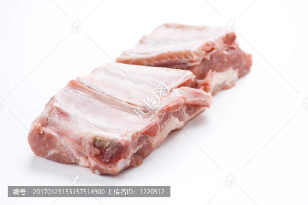 美國的新鮮牛至燒烤醬排骨
