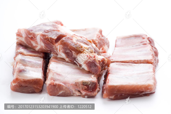 美國(guó)的新鮮牛至燒烤醬排骨