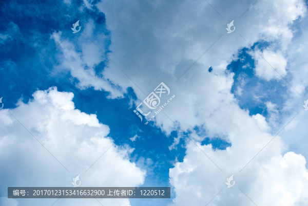 云的藍(lán)天