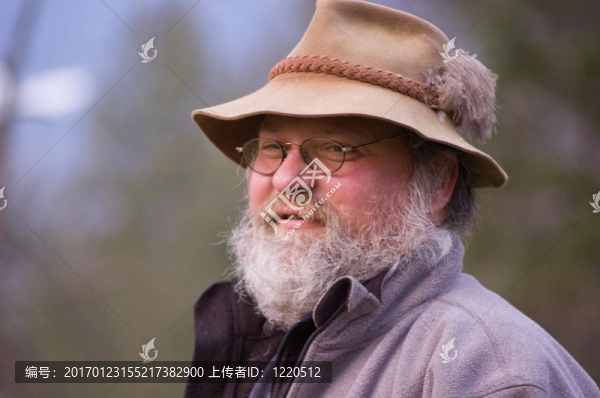 崎嶇的山地人